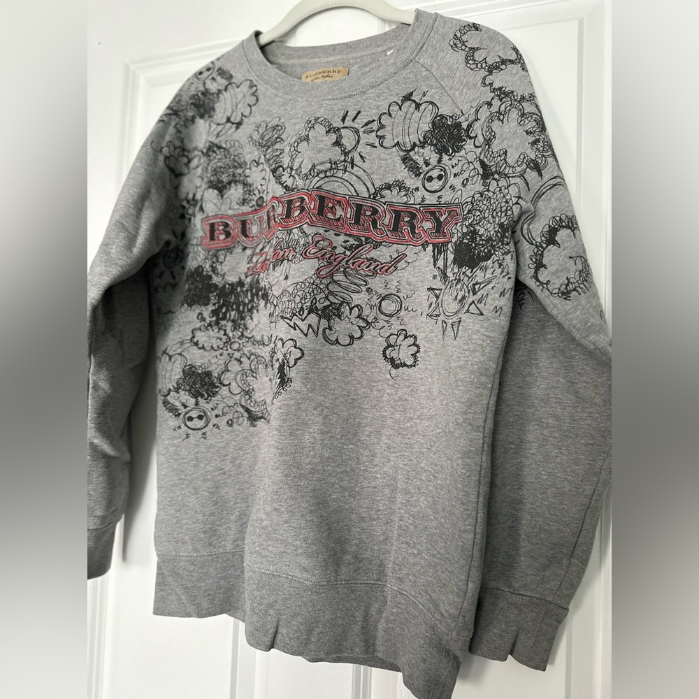 Burberry crewneck sweatshirt